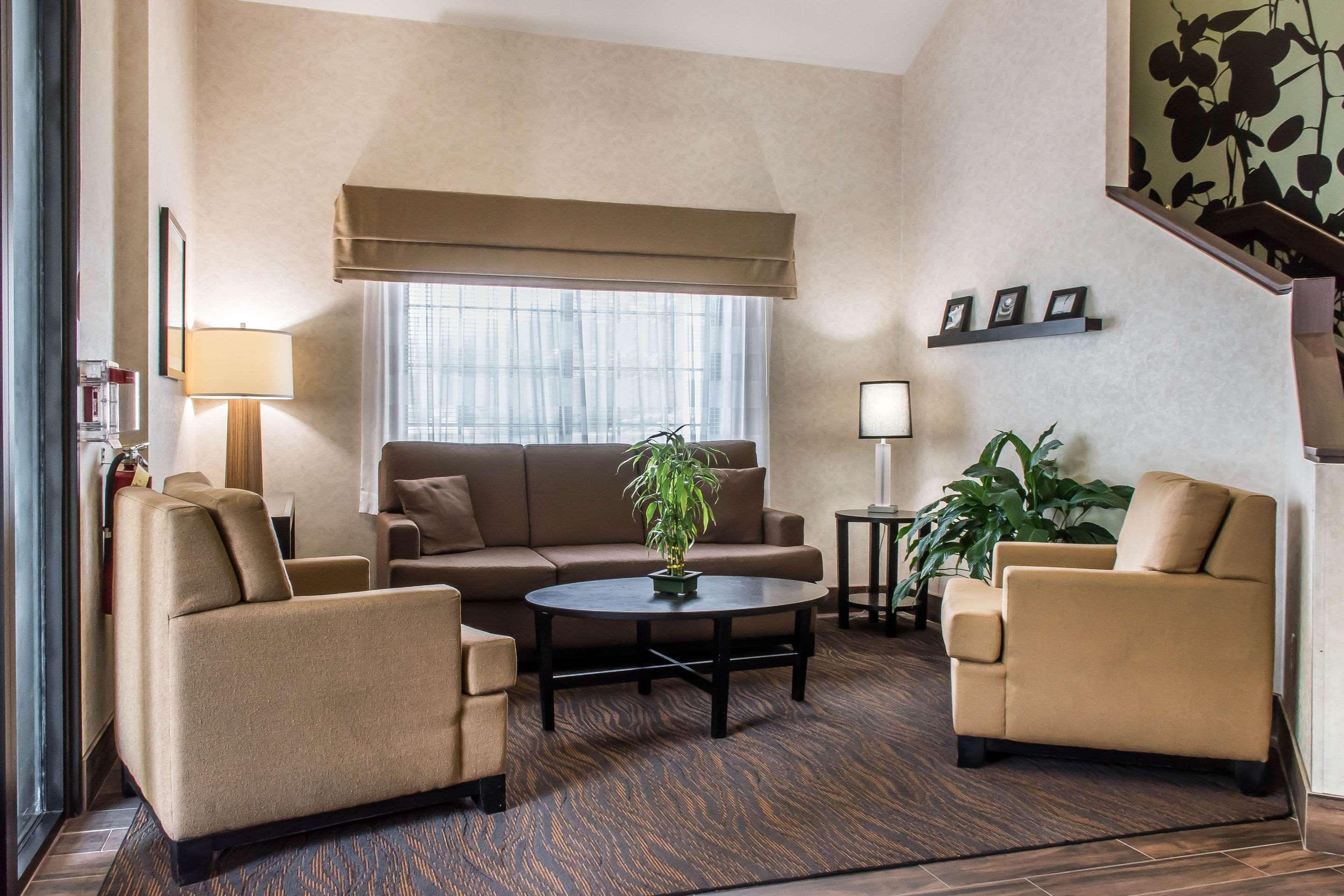Sleep Inn & Suites Of Lancaster County Mountville Bagian luar foto